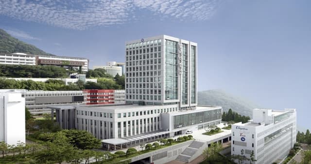 글로컬대학(Glocal University), 지역과 세계를 연결하는 미래 교육 모델