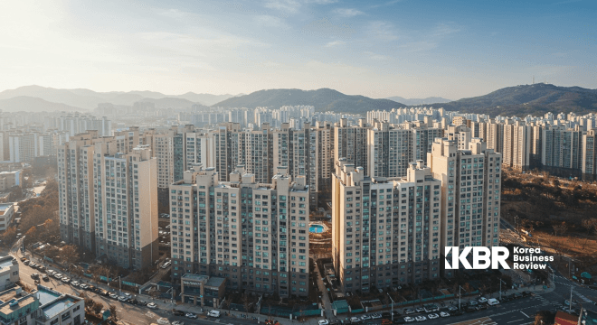 이재명 정부 첫 부동산 대책, 역대 가장 강력한 대출규제로 집값 안정 시도