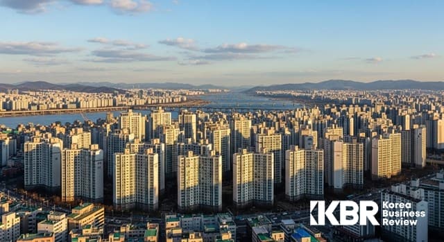 10.15 부동산 대책 쇼크, 서울 전역 '거래 절벽'… 2026년 시장은 어디로 향하는가