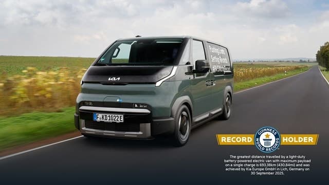 기아 PV5 카고, 최대 적재 693km 주행… 기네스 세계 기록 달성