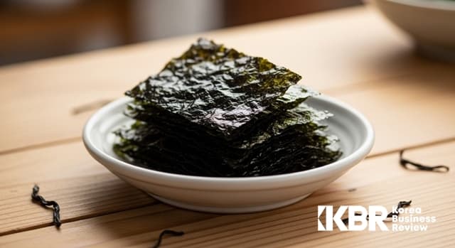 K-푸드 ‘검은 반도체’ 김, 수출 10억 달러 시대 개막… ‘역대 최대 생산’ 속 과제는?